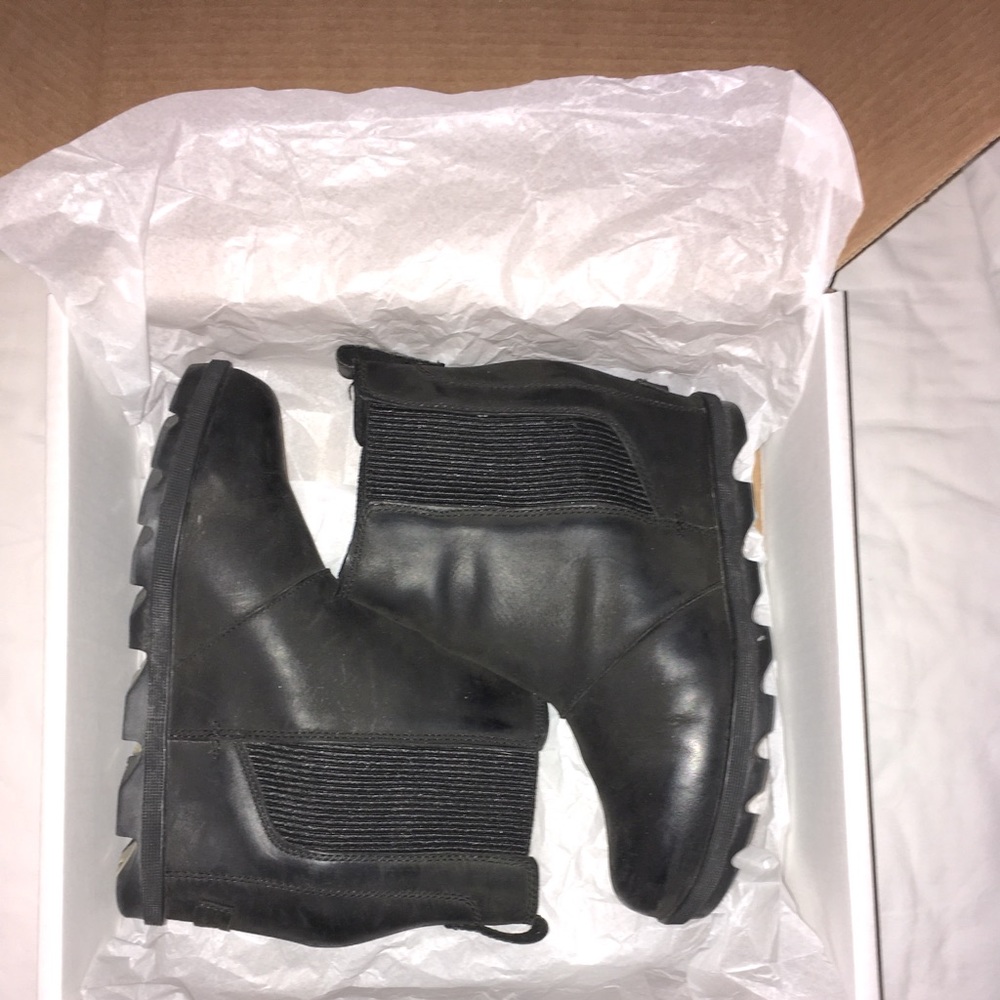 Sorel Joan of Arctic Wedge II Chelsea Boot